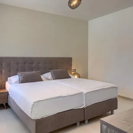 Leon For 8 People With Private Pool & Pet Friendly Near Novigrad * Brtonigla
